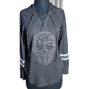 No Boundaries hoodie skull  color gray sz M